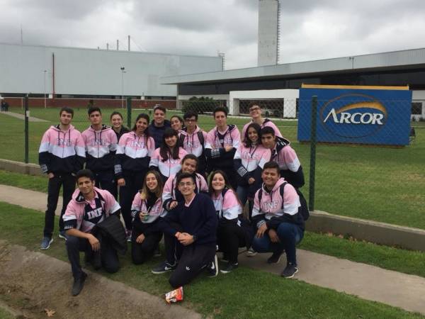 Visitando industrias