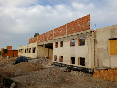 Nuevo edificio de la escuela parroquial El Obraje