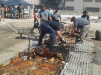 Asado con cuero para cerrar las patronales